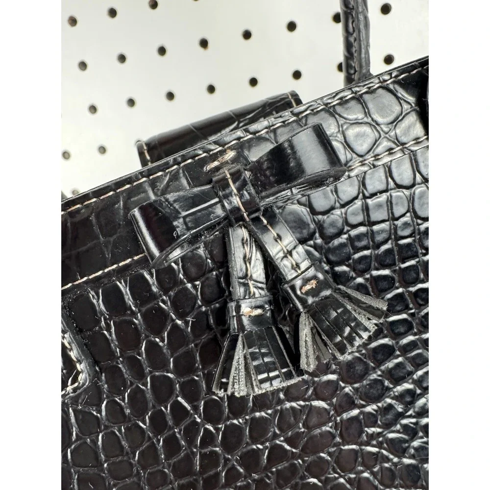 Liz Claiborne Black Croc Embossed Structured Satchel‎ Top Handle Bag -FAIR